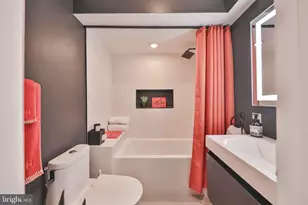 2028 Pemberton St, Philadelphia, PA 19146 - Photo 26