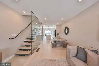 2028 Pemberton Street, Philadelphia, PA 19146 - Photo 10