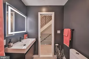2028 Pemberton St, Philadelphia, PA 19146 - Photo 28