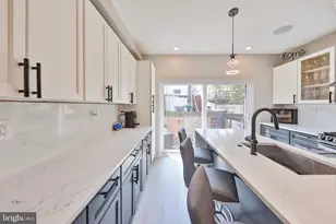 2028 Pemberton St, Philadelphia, PA 19146 - Photo 18