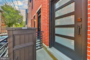 2028 Pemberton St, Philadelphia, PA 19146 - Photo 6