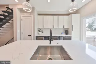 2028 Pemberton St, Philadelphia, PA 19146 - Photo 20