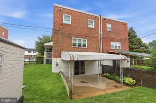 10925 Lockart Rd, Philadelphia, PA 19116 - Photo 30
