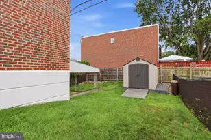 10925 Lockart Rd, Philadelphia, PA 19116 - Photo 32