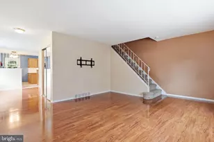 10925 Lockart Rd, Philadelphia, PA 19116 - Photo 12