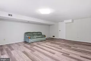 10925 Lockart Rd, Philadelphia, PA 19116 - Photo 26