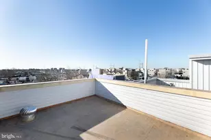 2349 Gerritt St, Philadelphia, PA 19146 - Photo 34