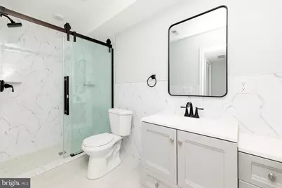 2349 Gerritt Street, Philadelphia, PA 19146 - Photo 32
