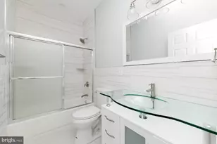 2349 Gerritt St, Philadelphia, PA 19146 - Photo 16