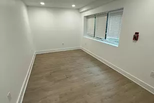 721 N 16th St, Philadelphia, PA 19130 - Photo 2