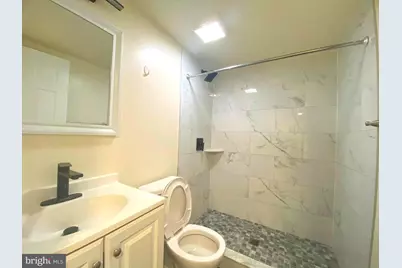 2710 Dothan Plaza #UNIT 1, Philadelphia, PA 19153 - Photo 4