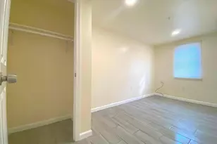 2710 Dothan Plaza, Philadelphia, PA 19153 - Photo 2