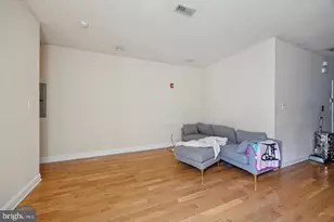 1842 N 17th St, Philadelphia, PA 19121 - Photo 2