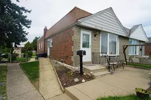 8520 Castor Ave, Philadelphia, PA 19152 - Photo 2