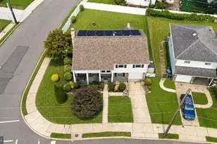 9745 Portis Rd, Philadelphia, PA 19115 - Photo 1