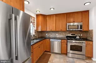 9745 Portis Rd, Philadelphia, PA 19115 - Photo 16