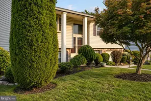 9745 Portis Rd, Philadelphia, PA 19115 - Photo 6