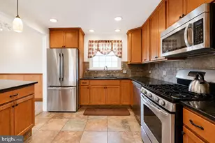 9745 Portis Rd, Philadelphia, PA 19115 - Photo 16