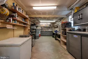 9745 Portis Rd, Philadelphia, PA 19115 - Photo 36