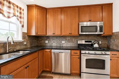 9745 Portis Road, Philadelphia, PA 19115 - Photo 14