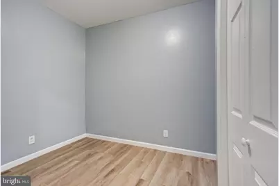 2010 S Chadwick Street, Philadelphia, PA 19145 - Photo 12