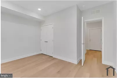 1229 W Hilton Street #3, Philadelphia, PA 19140 - Photo 4