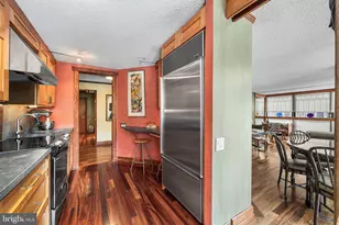 241 S 6th St, Philadelphia, PA 19106 - Photo 22