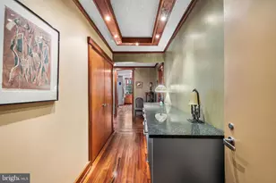 241 S 6th St, Philadelphia, PA 19106 - Photo 2