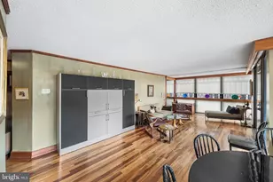 241 S 6th St, Philadelphia, PA 19106 - Photo 8