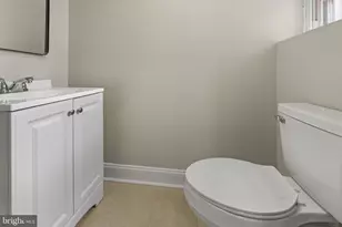 5820 N 12th St, Philadelphia, PA 19141 - Photo 10