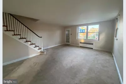941 E Slocum Street, Philadelphia, PA 19150 - Photo 4