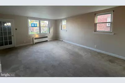 941 E Slocum Street, Philadelphia, PA 19150 - Photo 28