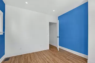 5637 N Warnock St, Philadelphia, PA 19141 - Photo 22