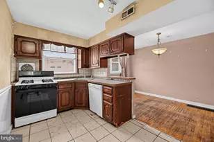 6252 Walker St, Philadelphia, PA 19135 - Photo 4