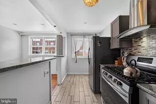 8318 Thouron Ave, Philadelphia, PA 19150 - Photo 10
