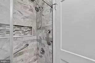 8318 Thouron Ave, Philadelphia, PA 19150 - Photo 20