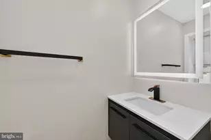 1542 Haines St, Philadelphia, PA 19126 - Photo 38