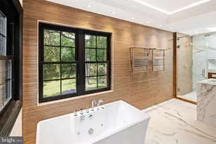 8506 Parkwood Ln, Philadelphia, PA 19128 - Photo 20