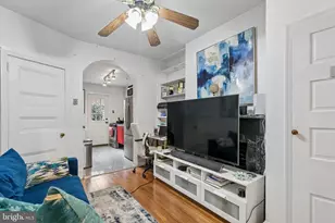 320 S Juniper St, Philadelphia, PA 19107 - Photo 6