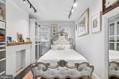 320 S Juniper Street #1, Philadelphia, PA 19107 - Photo 6