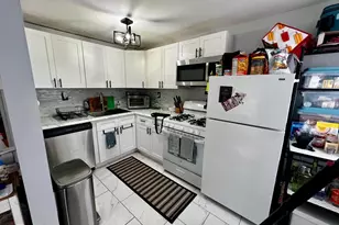 2 E McPherson St, Philadelphia, PA 19119 - Photo 12