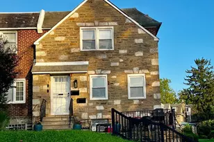 2 E McPherson St, Philadelphia, PA 19119 - Photo 16