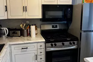 2 E McPherson St, Philadelphia, PA 19119 - Photo 4
