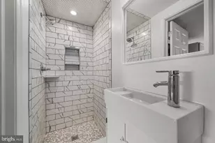 5734 N Camac St, Philadelphia, PA 19141 - Photo 6