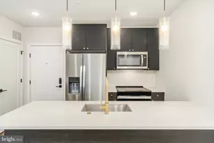 1102 Germantown Ave, Philadelphia, PA 19123 - Photo 4