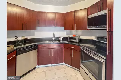2018 Walnut Street #29K, Philadelphia, PA 19103 - Photo 4