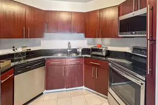 2018 Walnut St, Philadelphia, PA 19103 - Photo 4