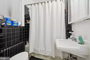 916 Clinton St, Philadelphia, PA 19107 - Photo 26