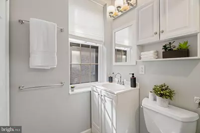 2308 Spruce Street #2310B, Philadelphia, PA 19103 - Photo 14
