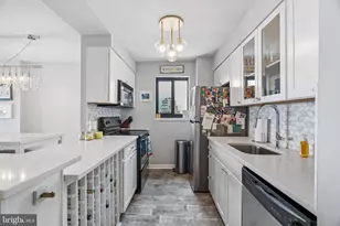 1420 Locust St, Philadelphia, PA 19102 - Photo 8